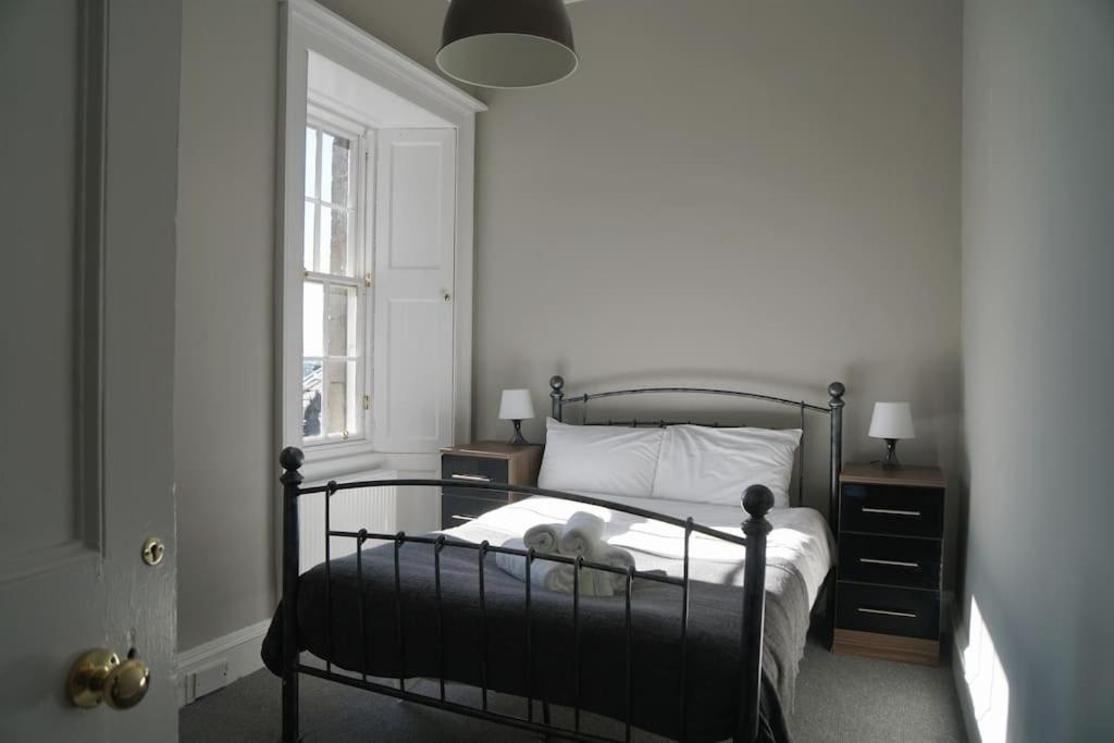Prime Edinburgh City Centre - 4 Bed Penthouse Екстериор снимка