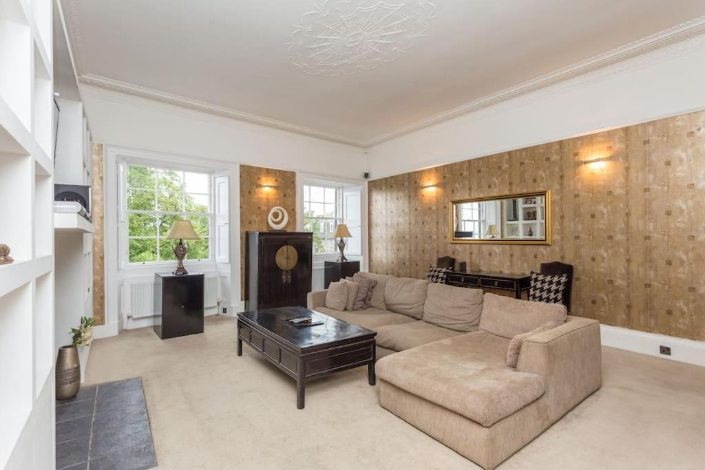 Prime Edinburgh City Centre - 4 Bed Penthouse Екстериор снимка