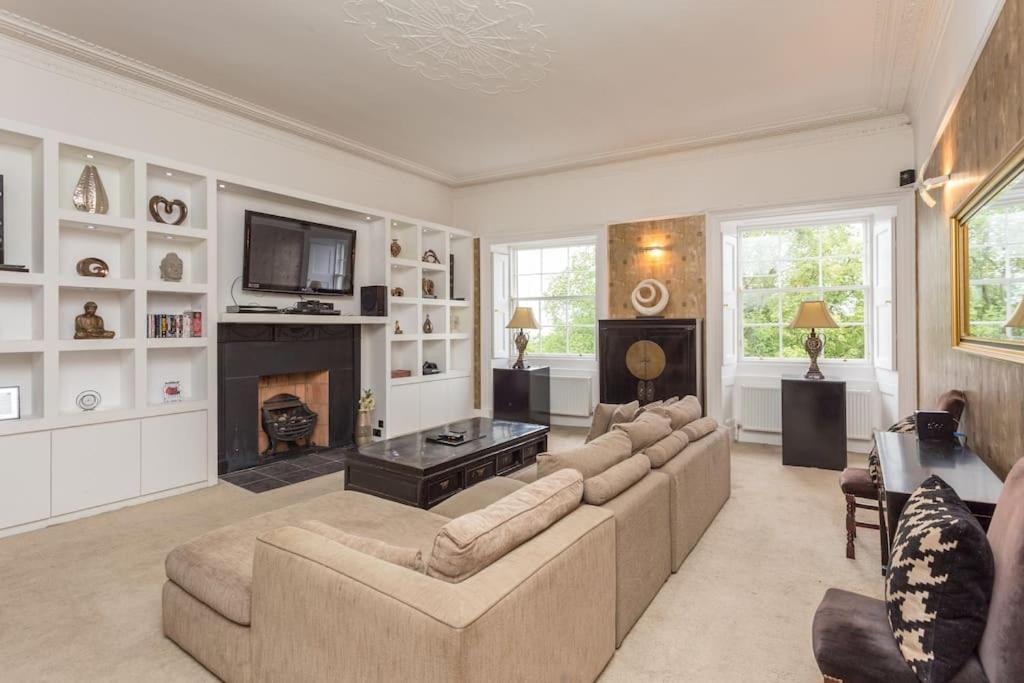 Prime Edinburgh City Centre - 4 Bed Penthouse Екстериор снимка