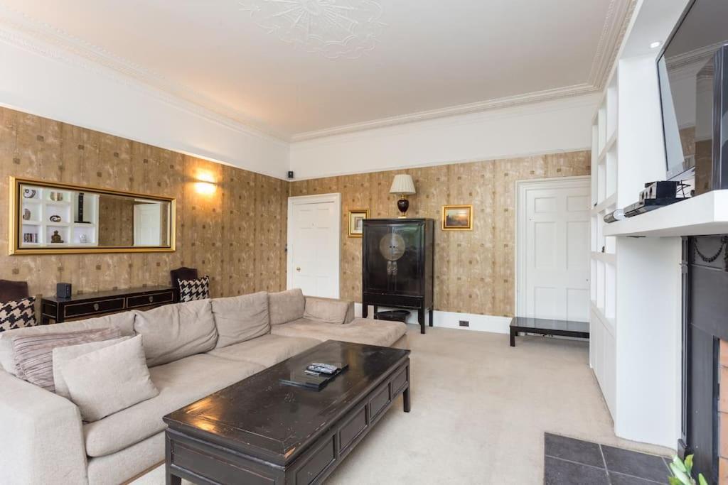 Prime Edinburgh City Centre - 4 Bed Penthouse Екстериор снимка